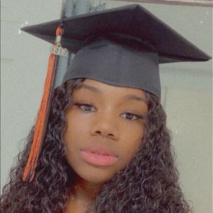 Meet your Posher, Jussica